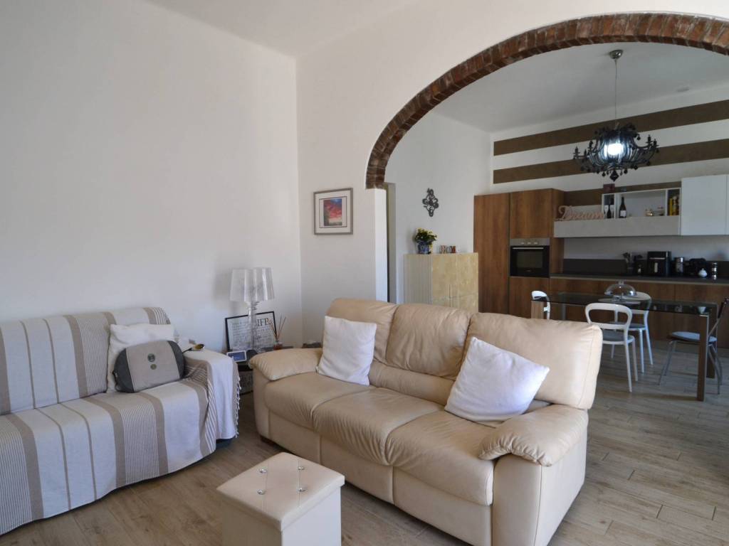 Appartamento a Campiglia marittima in Via Indipendenza, 164 - Foto 3