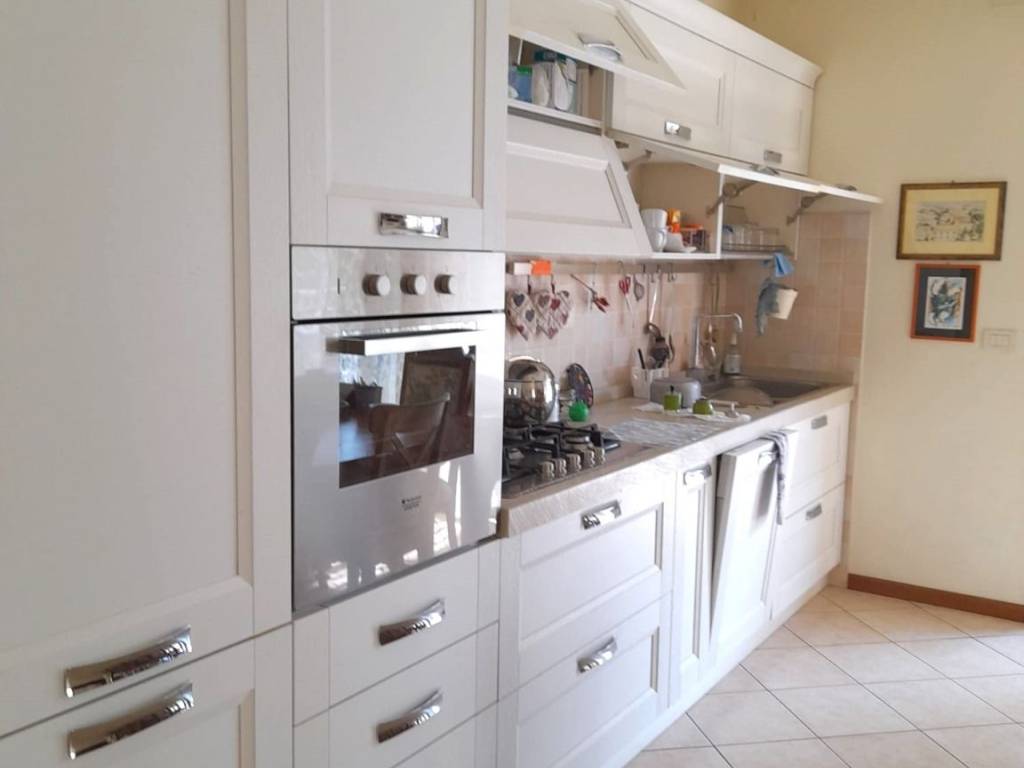 Appartamento a Riccione in viale Catalani, 12 - Foto 2