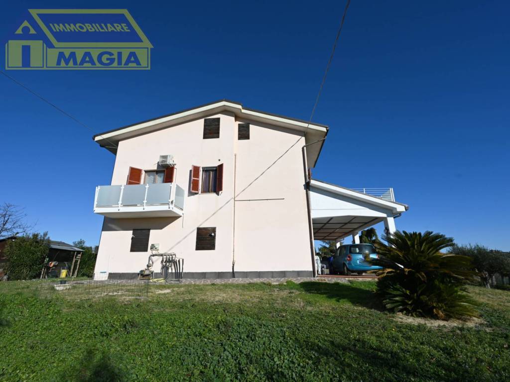 Villa a Monteprandone in via g. Leopardi - Foto 2
