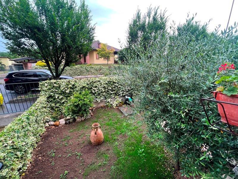 Villetta a schiera a Besnate in Via Gioacchino Rossini, 28 - Foto 5