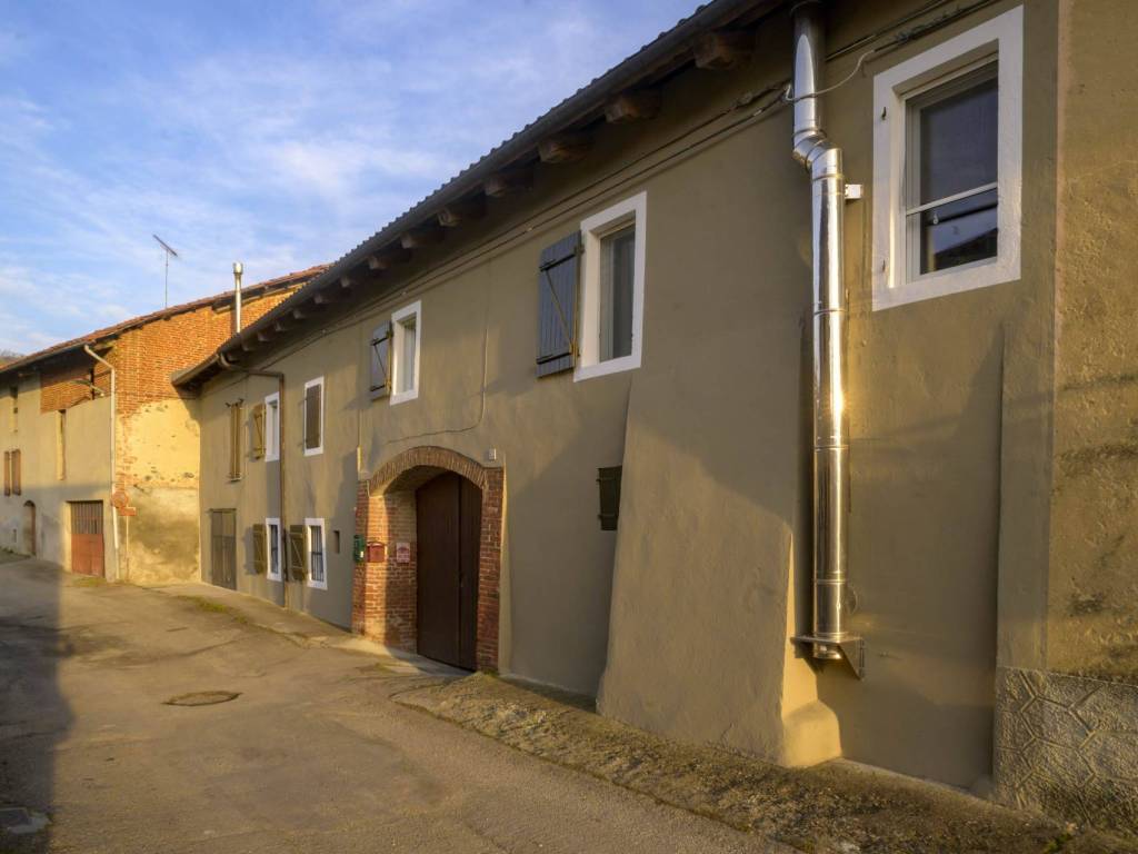 Casa indipendente a Castelnuovo don bosco in FRAZIONE NEVISSANO , 32 - Foto 3