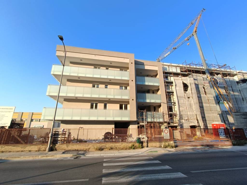 Appartamento a Montesilvano in Via Giuseppe Verrotti, 61 - Foto 3