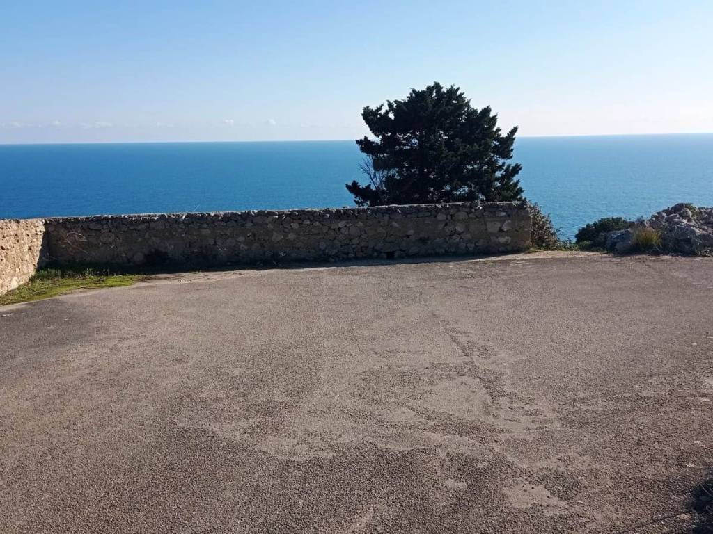 Rustico / casale a Gagliano del capo in Strada Vicinale Spinose - Foto 2