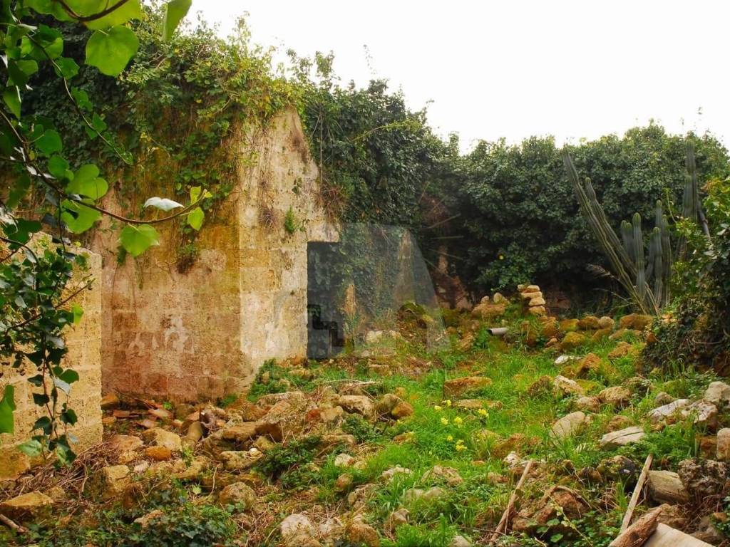 Casa indipendente a Castrignano del capo in Vico Ippolito Nievo, 15 - Foto 4