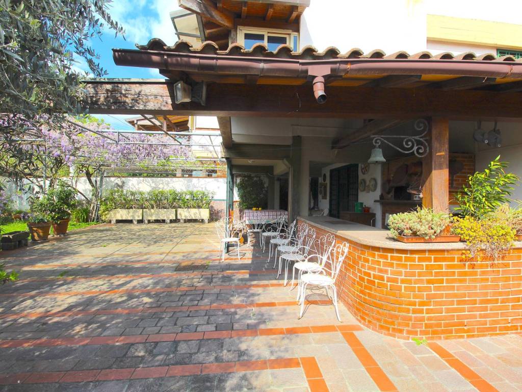 Villa a Massa e cozzile in Via Marco Polo - Foto 4