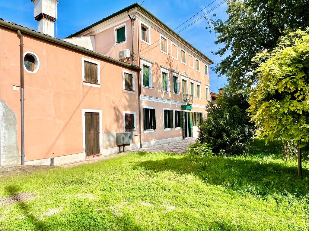 Villa a Casale sul sile in Via Guglielmo Marconi, 66 - Foto 3