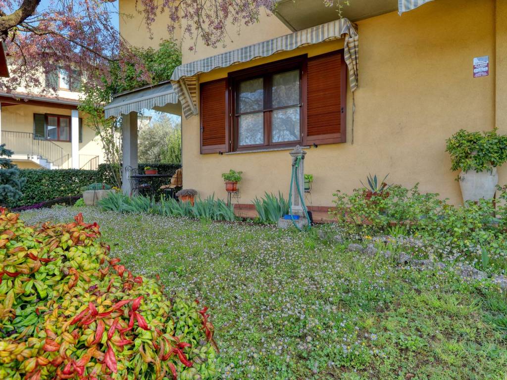 Villa a Oggiona con santo stefano in Via Monte Grappa, 5 - Foto 3