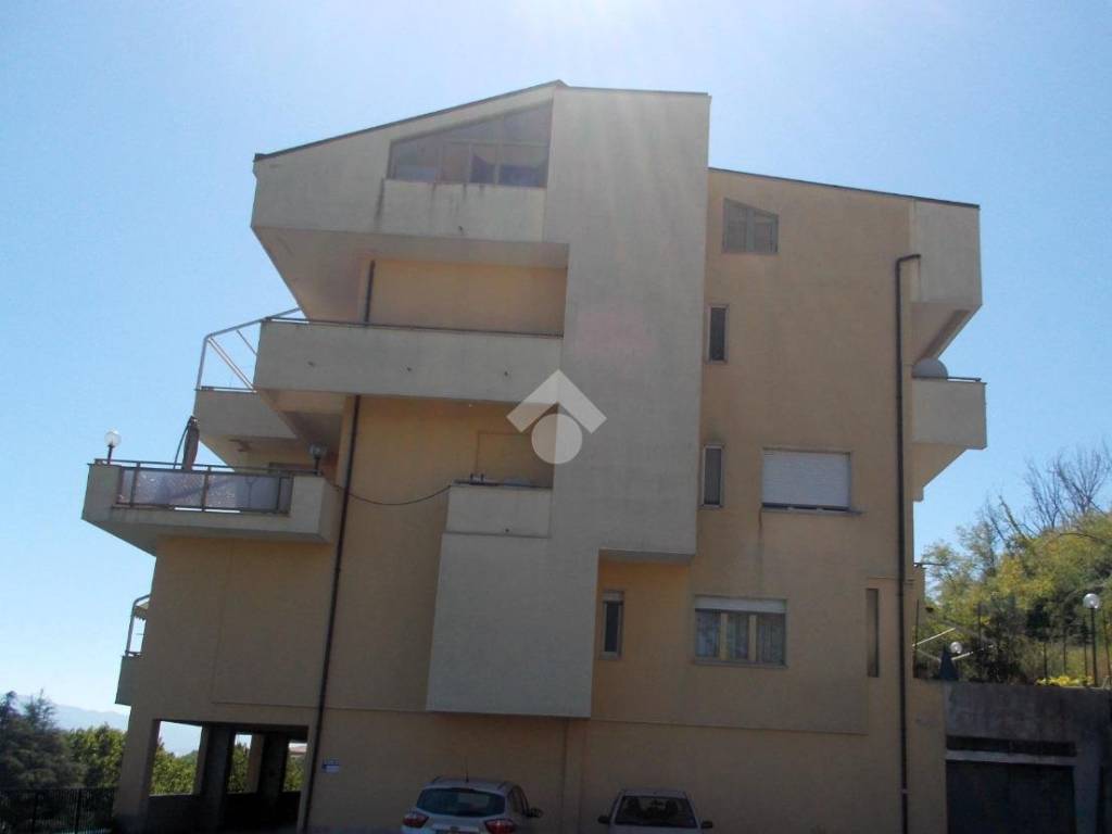 Appartamento a Castrolibero in Via Cimbri - Foto 1