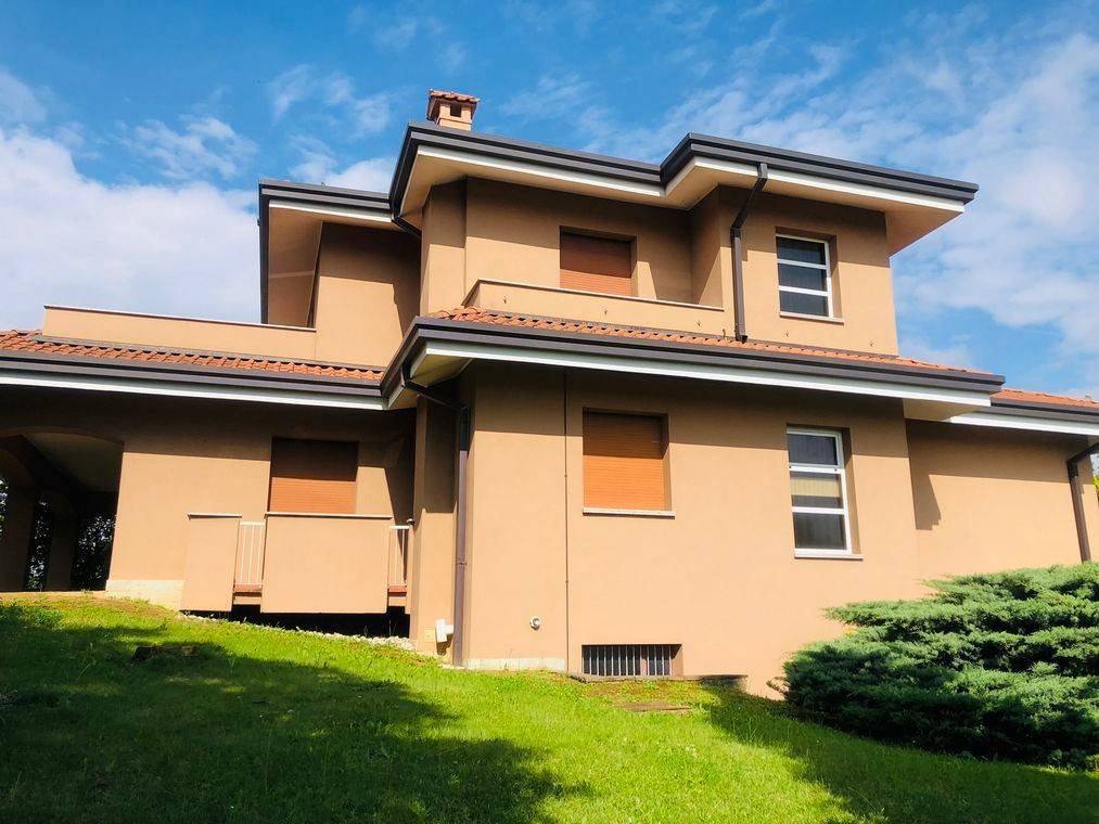 Villa a Casatenovo in Via Roma, 84 - Foto 4