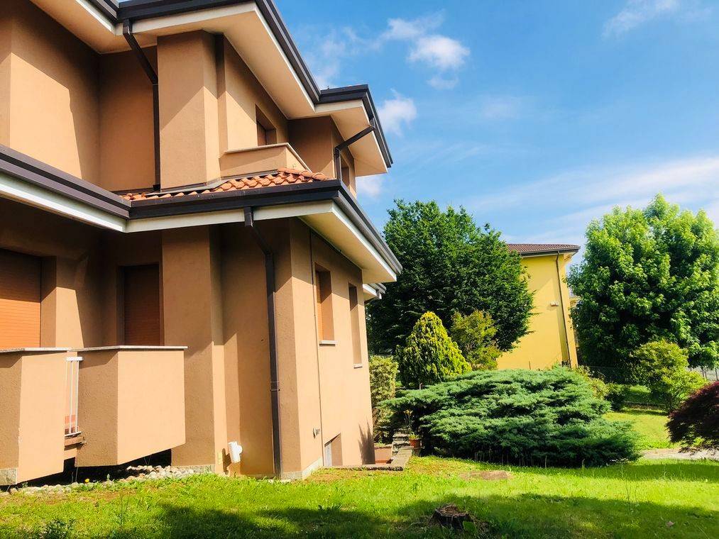 Villa a Casatenovo in Via Roma, 84 - Foto 5