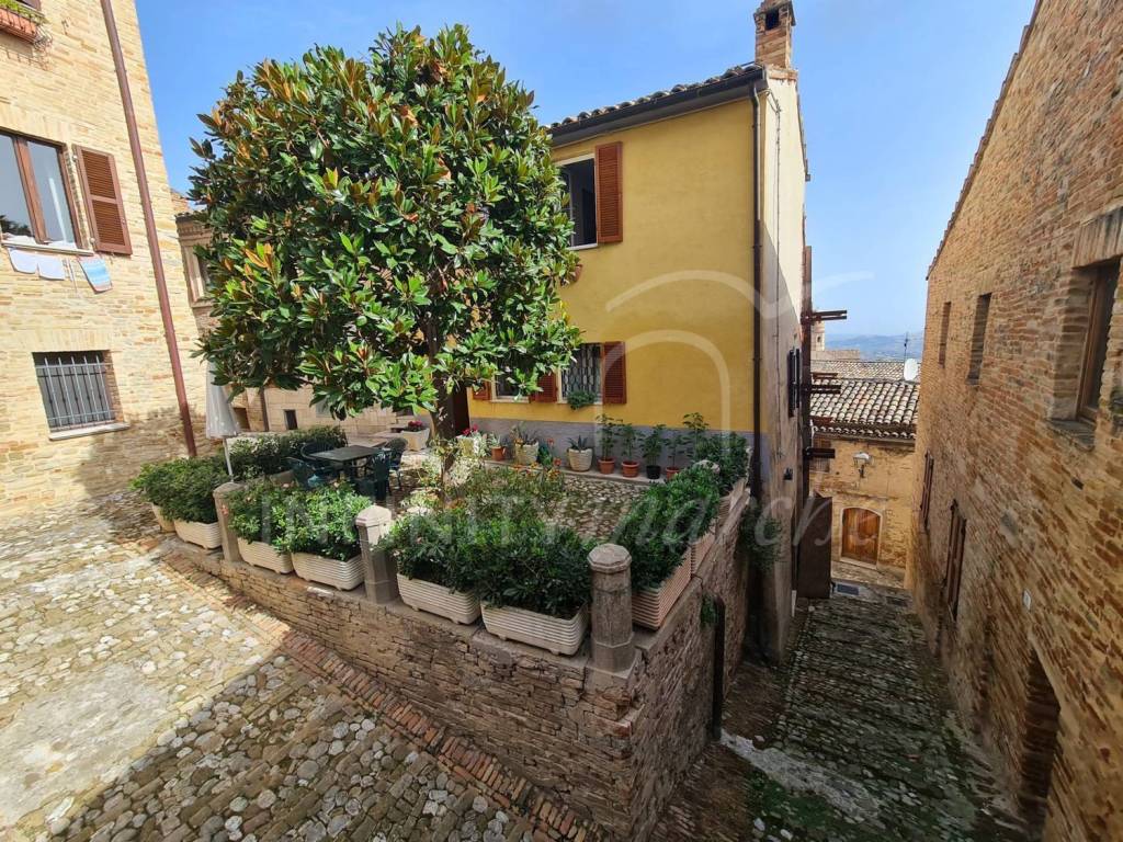 Villa a Montalto delle marche in Via Alessandro Volta, 13 - Foto 2