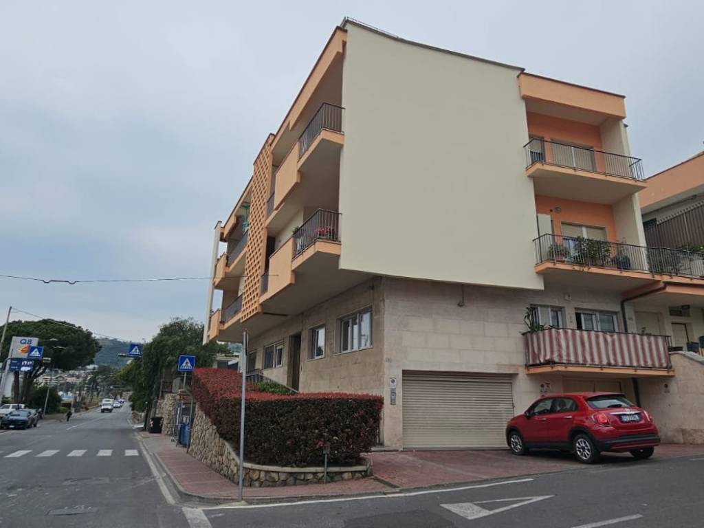 Appartamento a Sanremo in Via Privata Ameglio - Foto 5