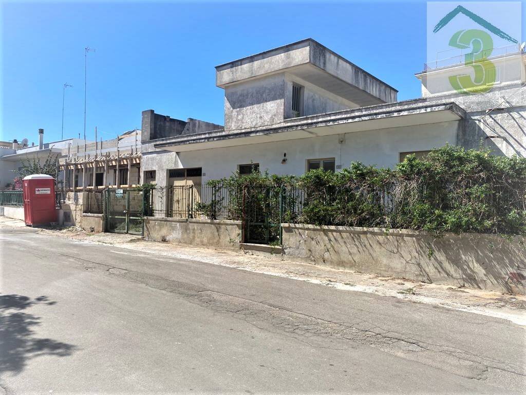 Casa indipendente a Tricase in Via Giovanni Vailati - Foto 2