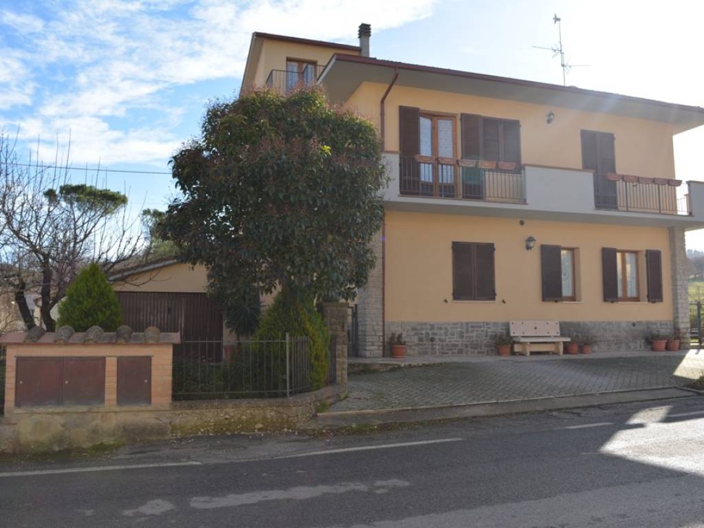 Casa indipendente a Città della pieve in Strada Provinciale di Maranzano, 88 - Foto 2