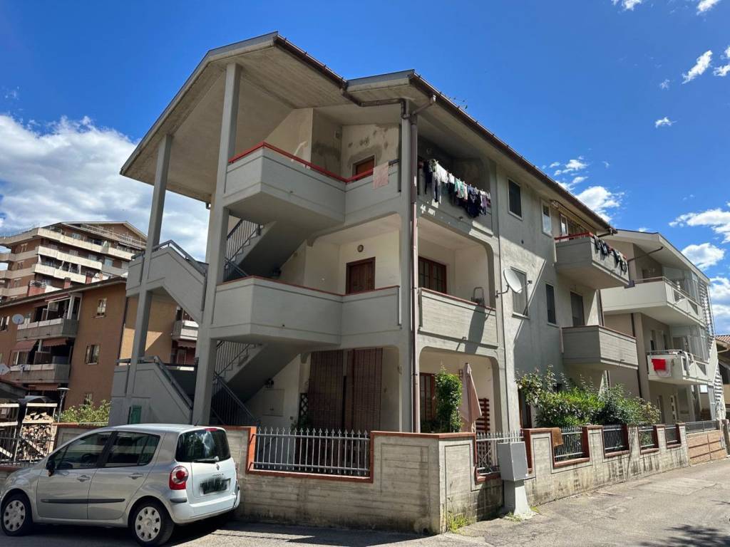 Appartamento a Atri in Via Luigi Antonelli, 1 - Foto 4