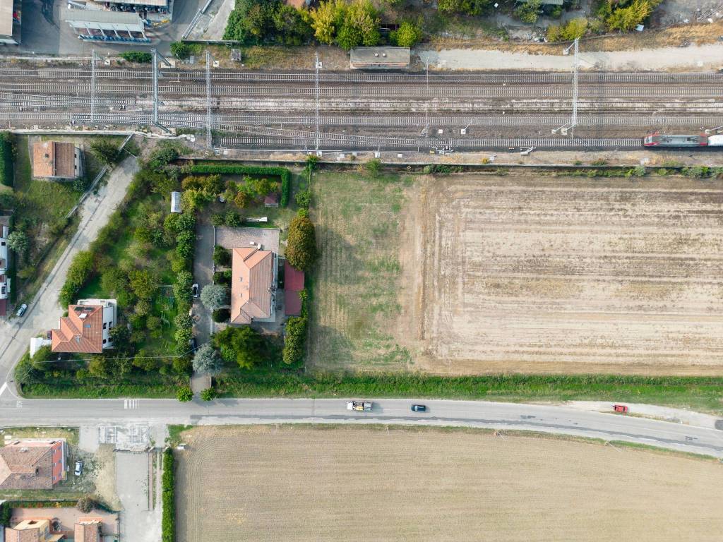 Terreno a Castelfranco emilia in Via Commenda - Foto 5