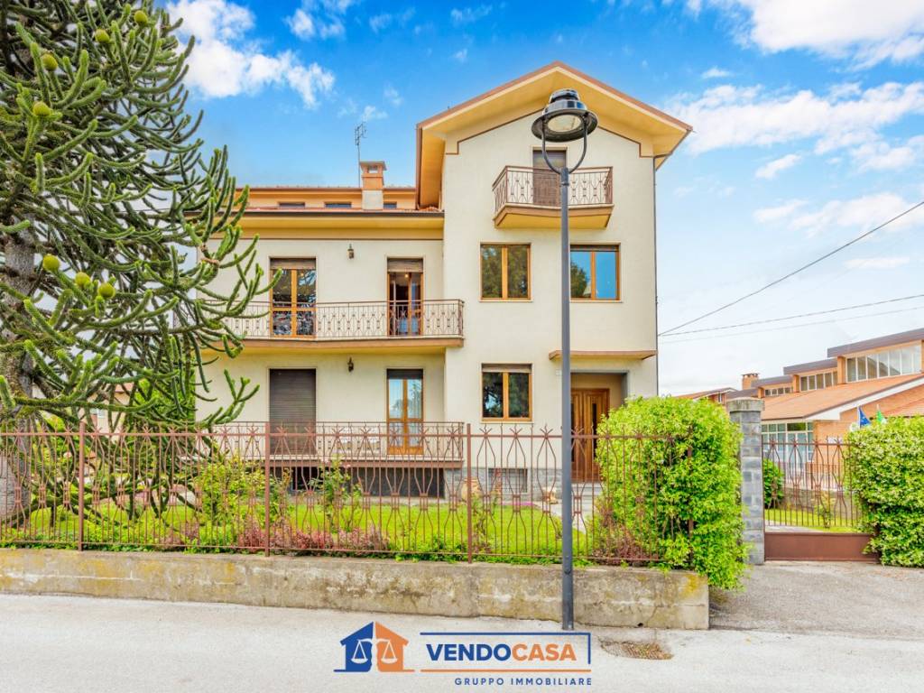 Villa a Pianfei in Via Roma, 99 - Foto 2