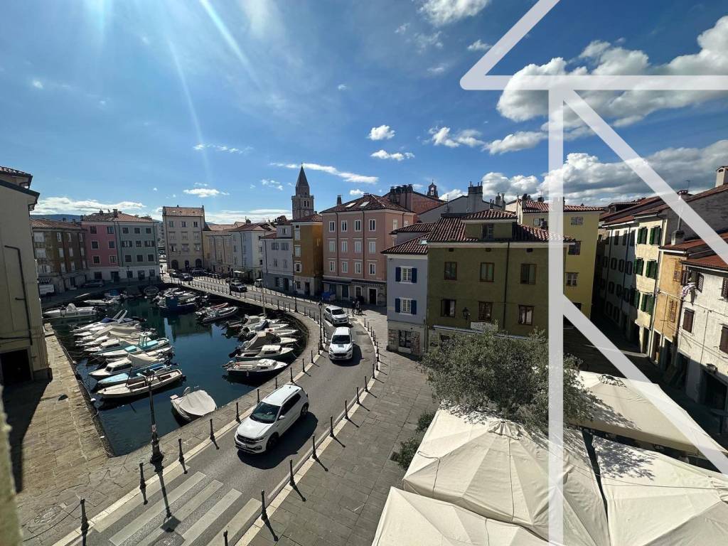 Appartamento a Muggia in Largo Amulia, 6 - Foto 2