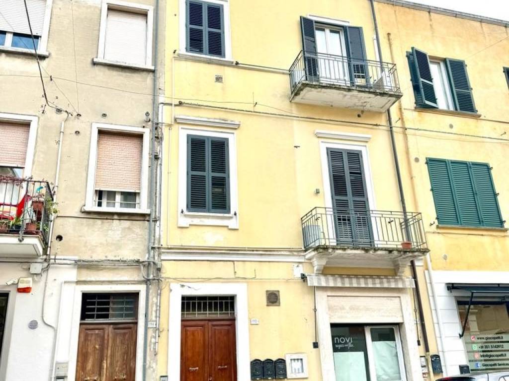 Appartamento a San benedetto del tronto in Via Francesco Crispi 112 - Foto 2