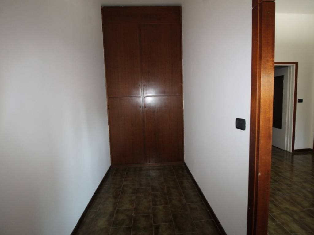 Appartamento a Busto arsizio in Via Piave, 11 - Foto 5
