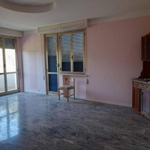 Villa a Alba adriatica in Via Arno - Foto 4