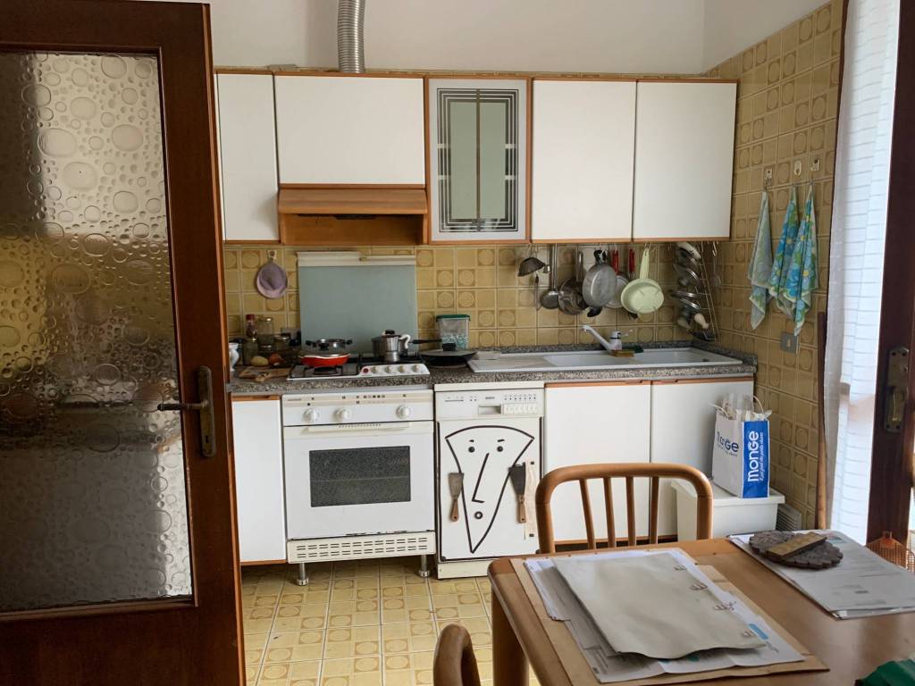 Appartamento a Riccione in Viale Taro - Foto 2