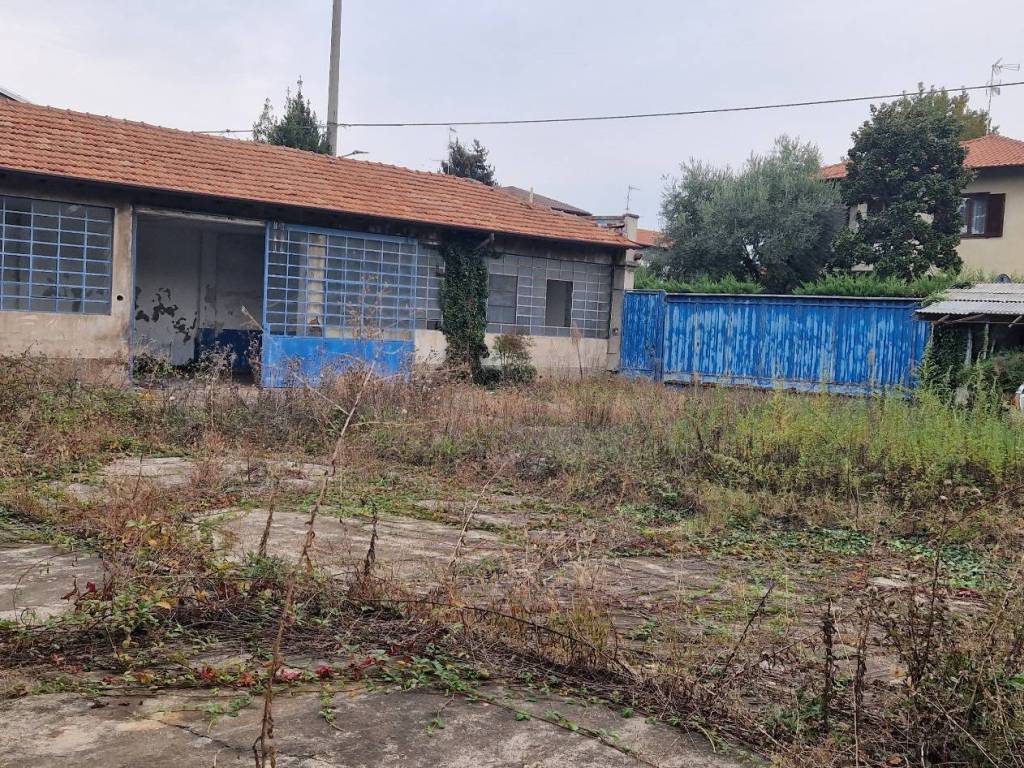 Immobile a Cardano al campo in Via Giuseppe Verdi, 7 - Foto 4