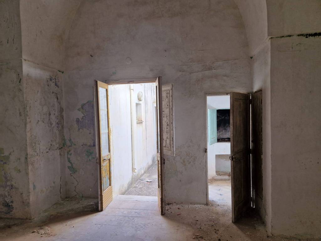 Casa indipendente a Tuglie in Via Nazario Sauro, 43 - Foto 2