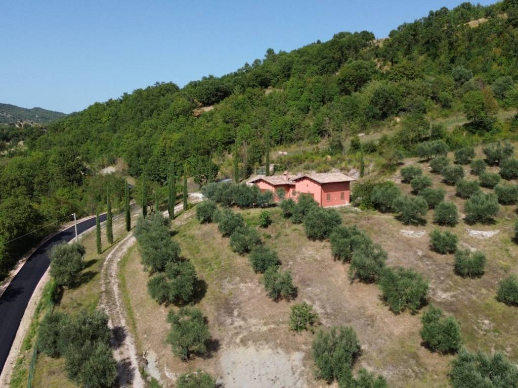 Villa a Gubbio in Località Sioli - Foto 3