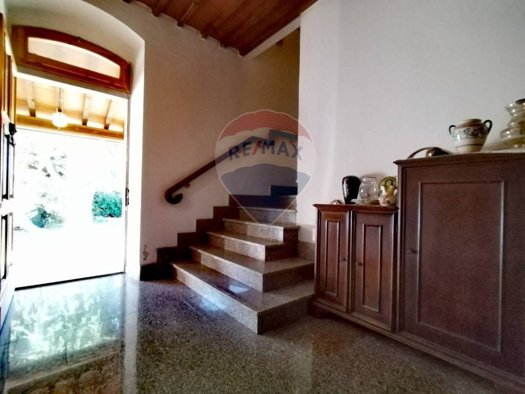 Villa a Montevarchi in Via Vespucci, 93 - Foto 2