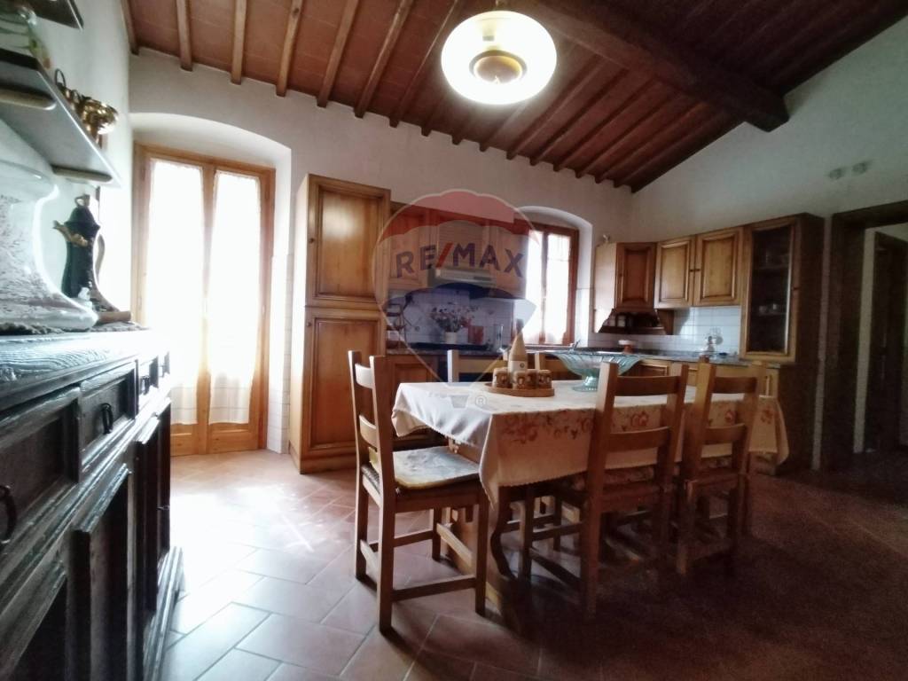 Villa a Montevarchi in Via Vespucci, 93 - Foto 3