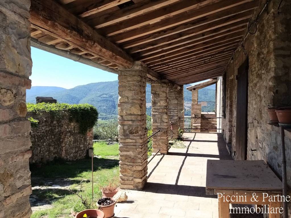 Rustico / casale a Umbertide in Località Colle del Sole - Foto 4