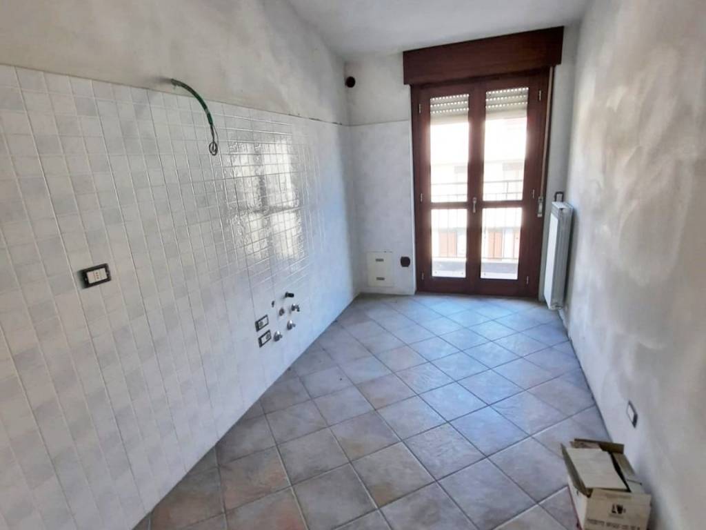 Appartamento a Marnate in Via Aligi Sassu - Foto 4