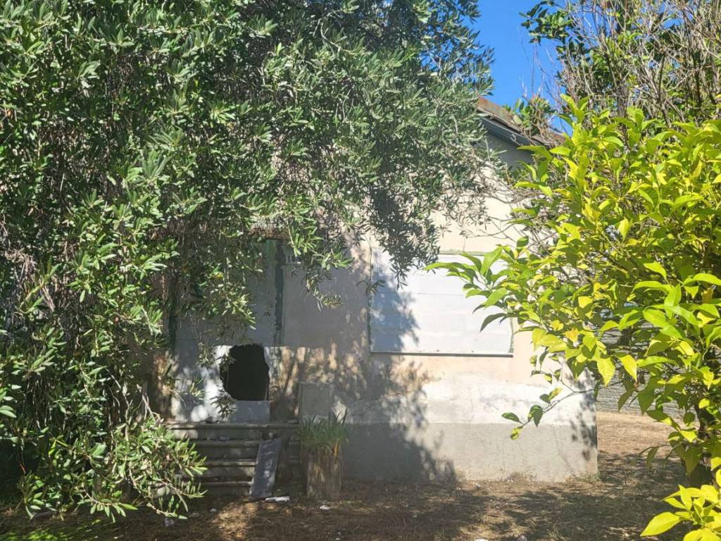 Villa a Albenga in Via Don Giacomo Lasagna, 40 - Foto 5