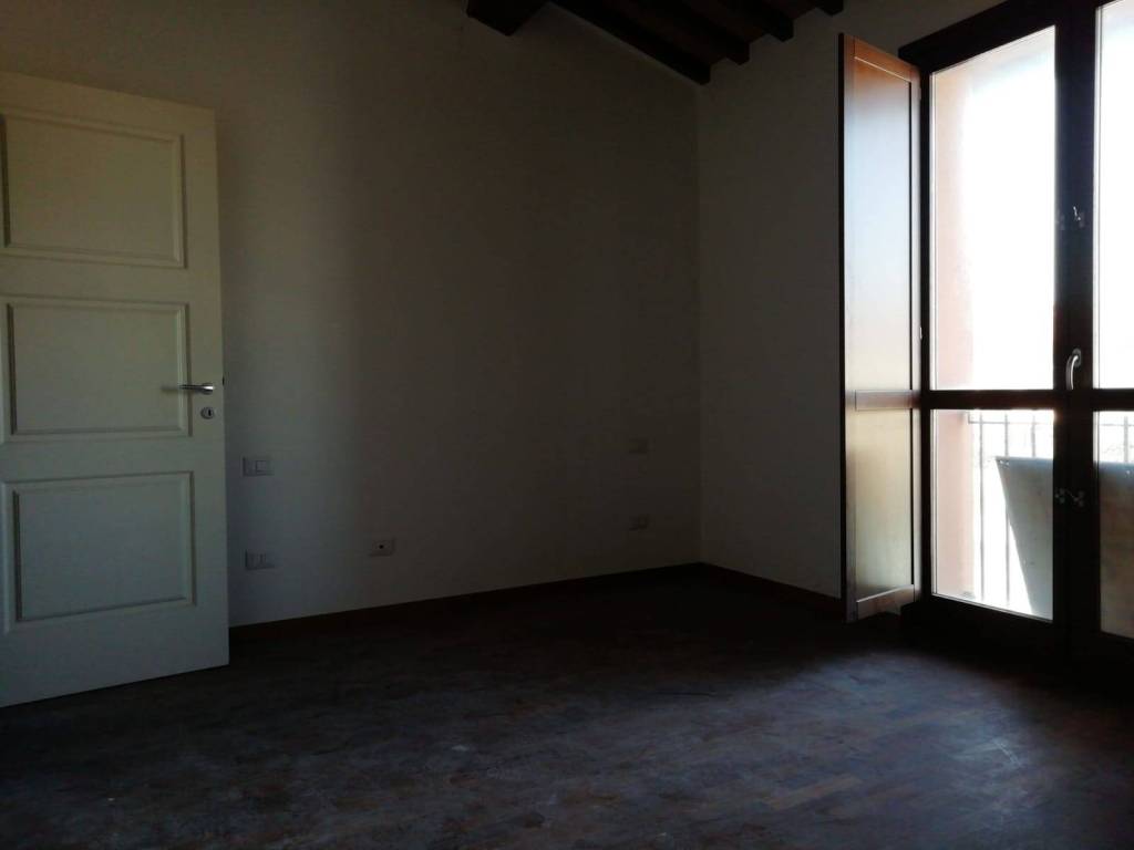Appartamento a Pontedera in toscoromagnola - Foto 2