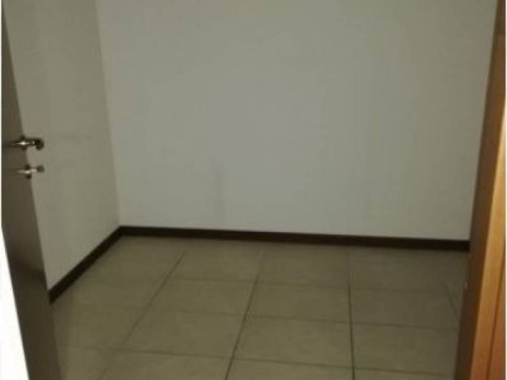 Appartamento a Monte roberto in Via Giuseppe Garibaldi, 2 - Foto 4