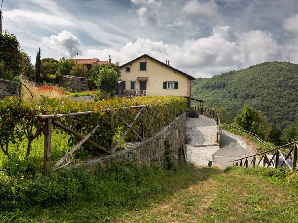 Villa a Varazze in Via Alpicella, 23 - Foto 3