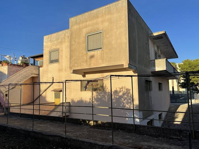 Casa indipendente a Ugento in Via Provinciale Gallipoli Santa Maria di Leuca, 30 - Foto 3