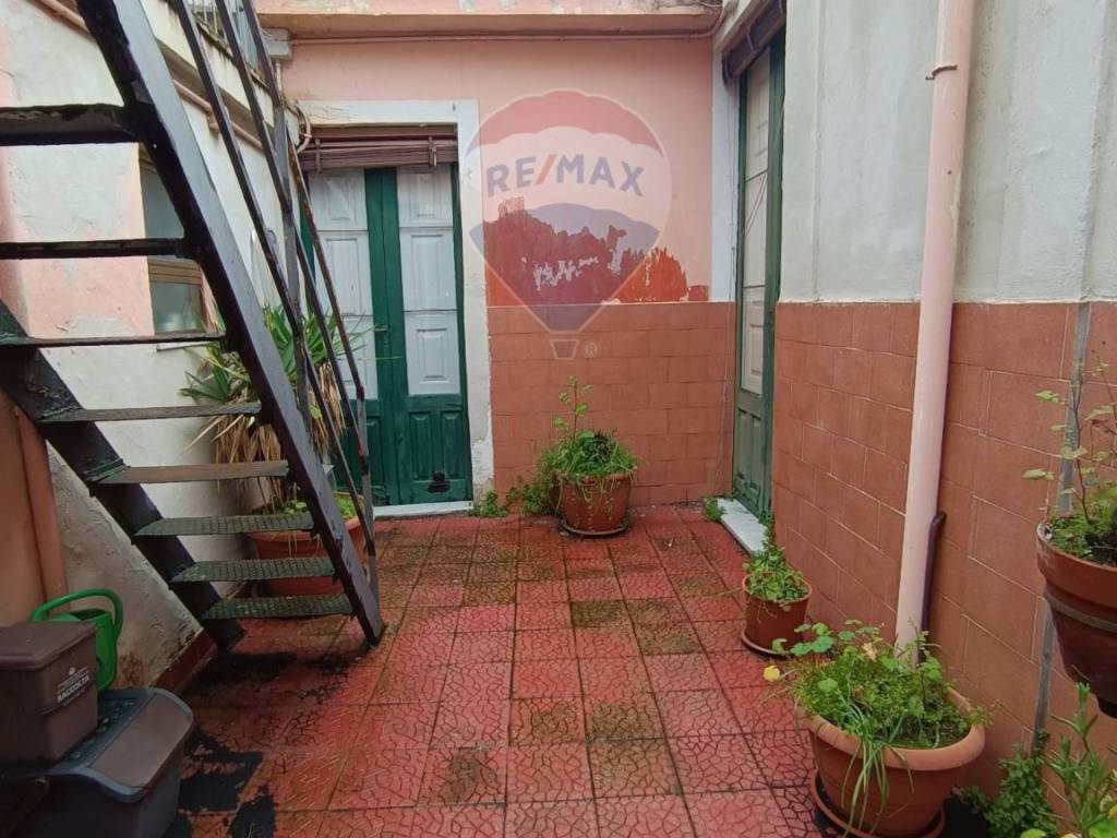 Casa indipendente a Aci catena in Via IV Novembre, 85 - Foto 4
