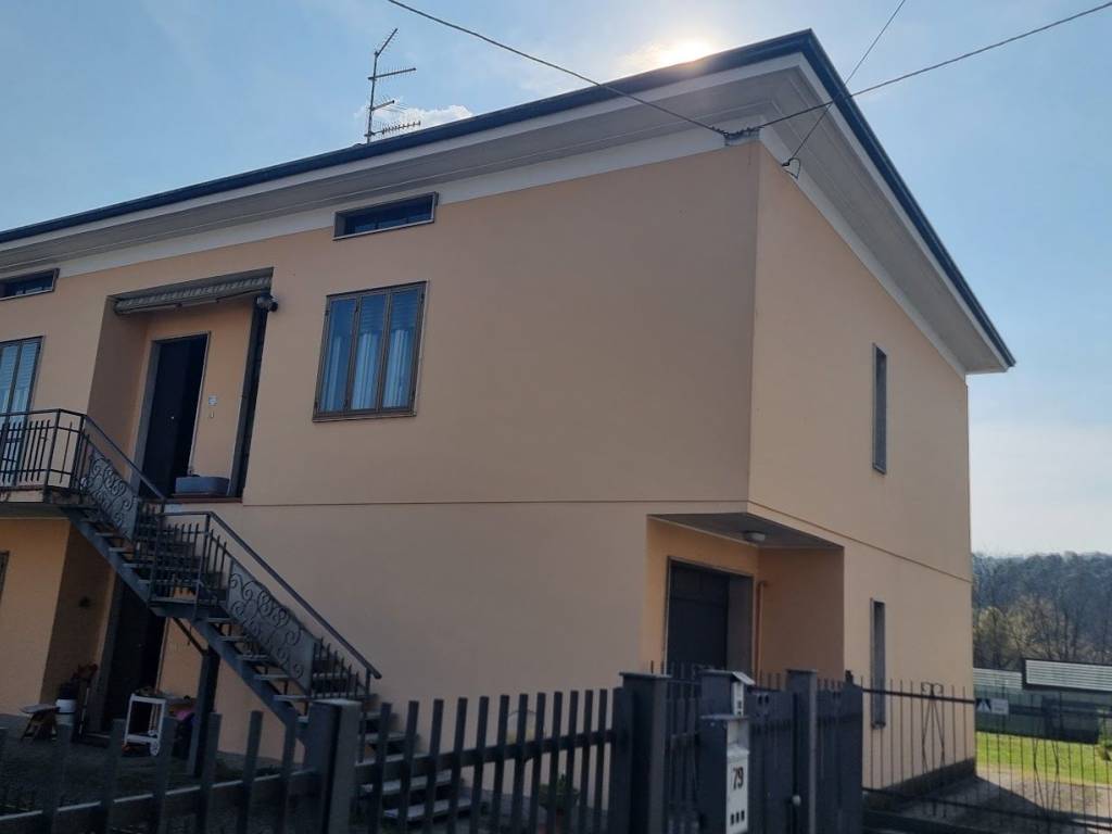 Villa a Castronno in Via Roma, 79 - Foto 4