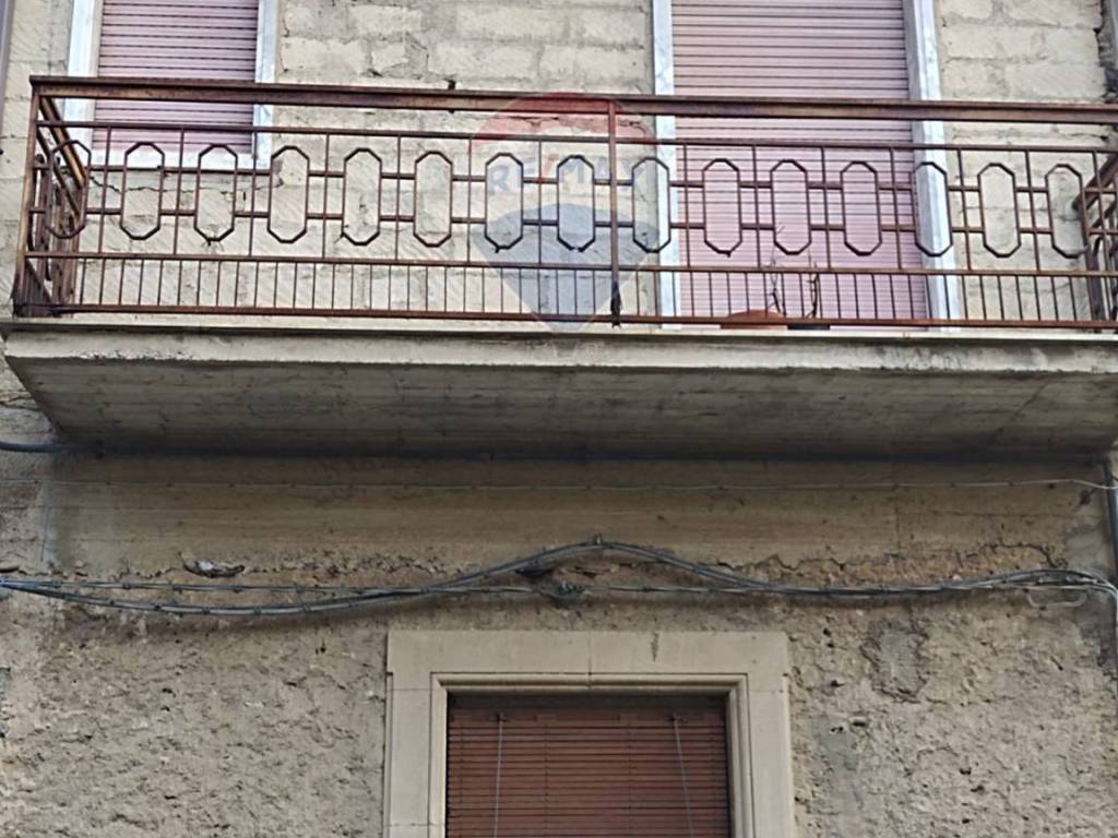 Casa indipendente a Grammichele in via enrico de nicola, 2 - Foto 4