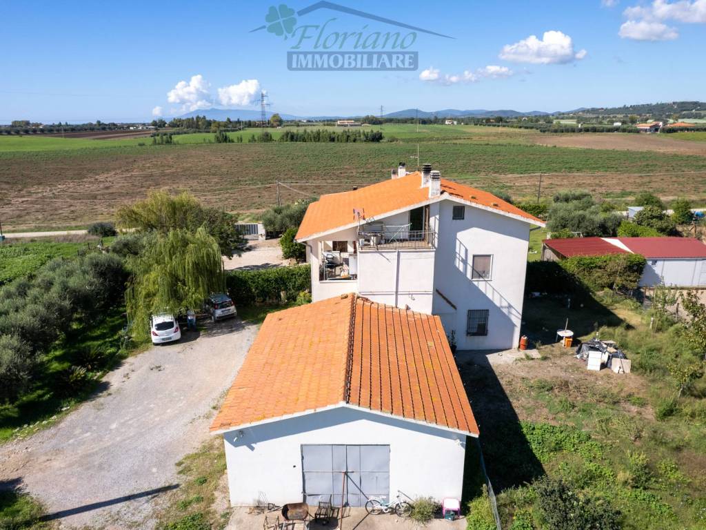 Rustico / casale a Montalto di castro in Strada Provinciale Pescia Romana - Foto 3