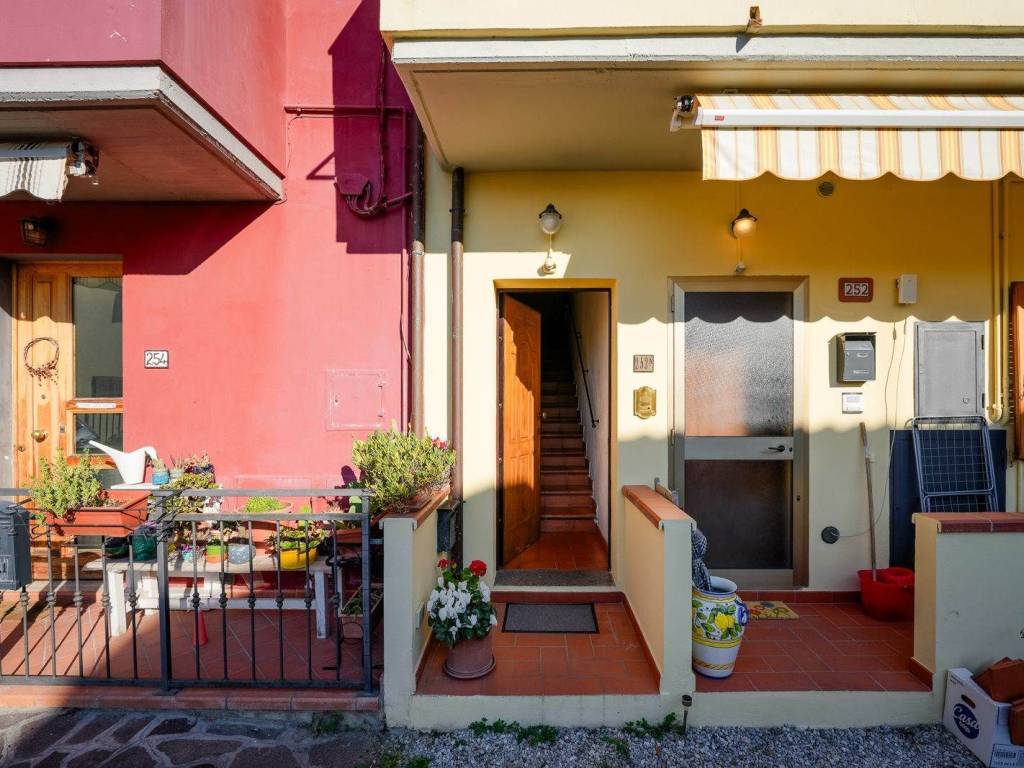 Appartamento a Carmignano in Via Statale, 242 - Foto 4