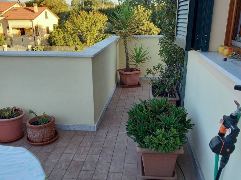 Villetta a schiera a Sarzana in Via Pecorina - Foto 2