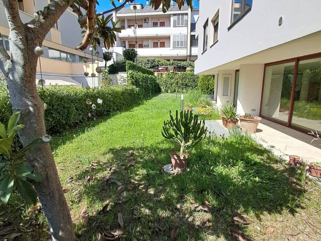 Villa a Ascoli piceno in via Messina, 4 - Foto 4
