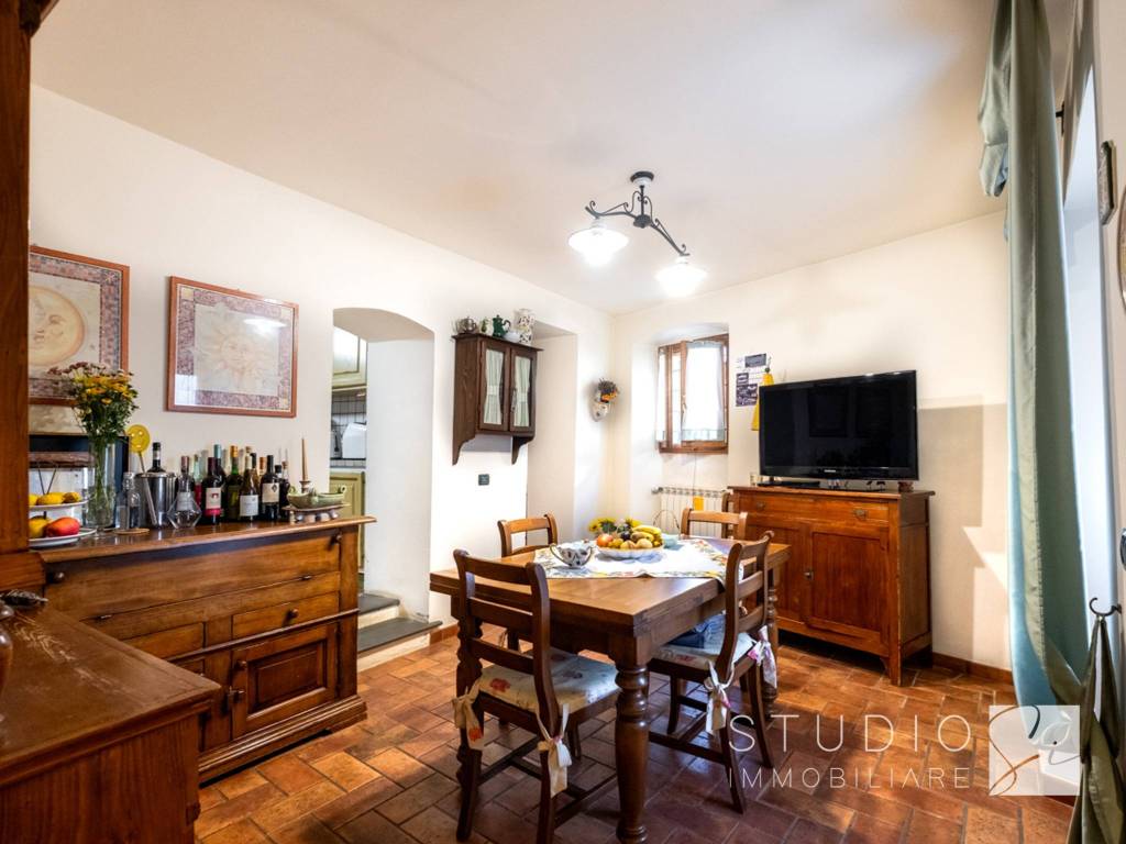 Rustico / casale a Pistoia in Via Simoncini - Foto 4