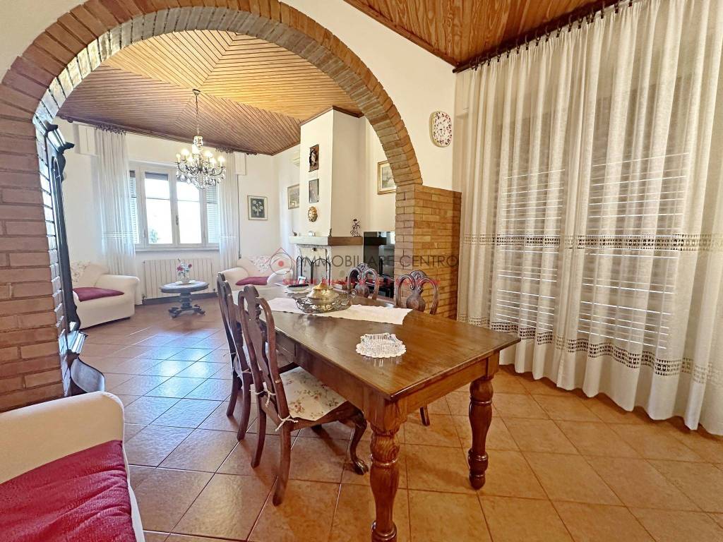 Villa a Camaiore in Via Jacopo Tintoretto - Foto 3