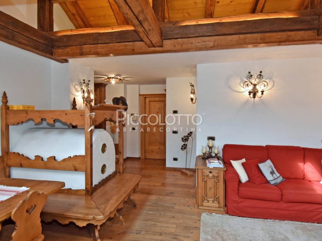 Appartamento a Cortina d'ampezzo in Via Guide Alpine - Foto 4