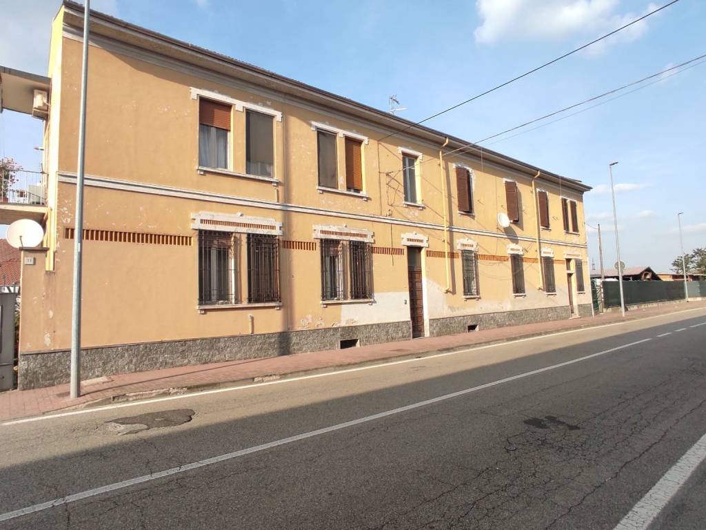 Villa a Vercelli in Via Trento, 13 - Foto 2