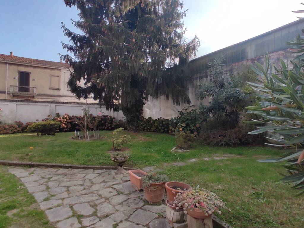Villa a Vercelli in Via Trento, 13 - Foto 3